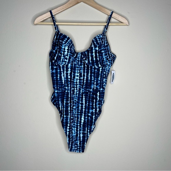🆕 Old Navy | Tie-Dye Underwire High-Cut One-Piece Swimsuit - Picture 3 of 8